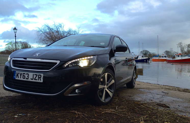 Review: 2014 Peugeot 308 Allure 1.6 THP 125 - Inside Lane