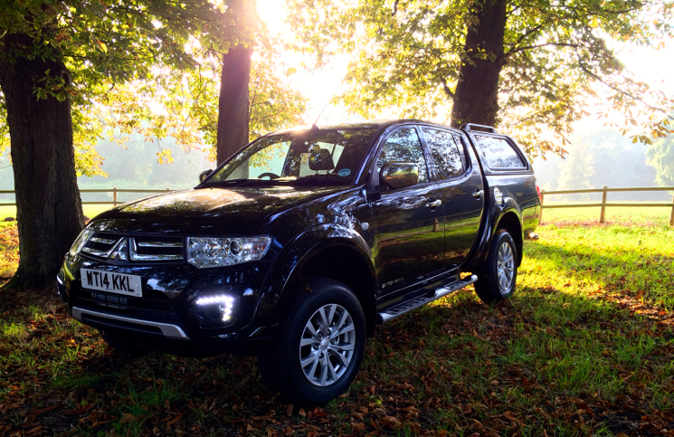 Review: 2014 Mitsubishi L200 Barbarian - Inside Lane