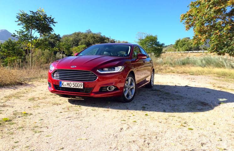 Review 15 Ford Mondeo 2 0 Tdci 180 Titanium X Inside Lane