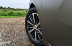 2015 Peugeot 208 PT 82 alloy wheel