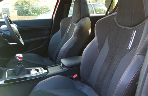 2016 Peugeot 308 GTI 270 seats