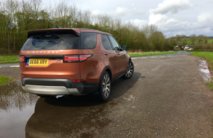2017 Land Rover Discovery rear